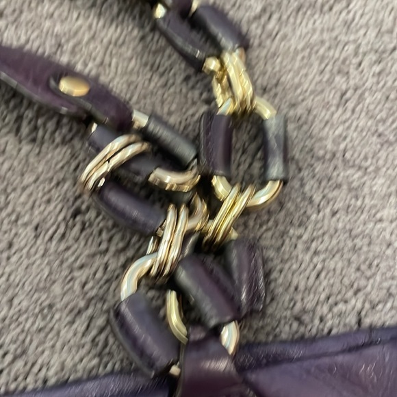 B. Makowsky Quilted Plum Grape Purple Leather Purse - Picture 5 of 14